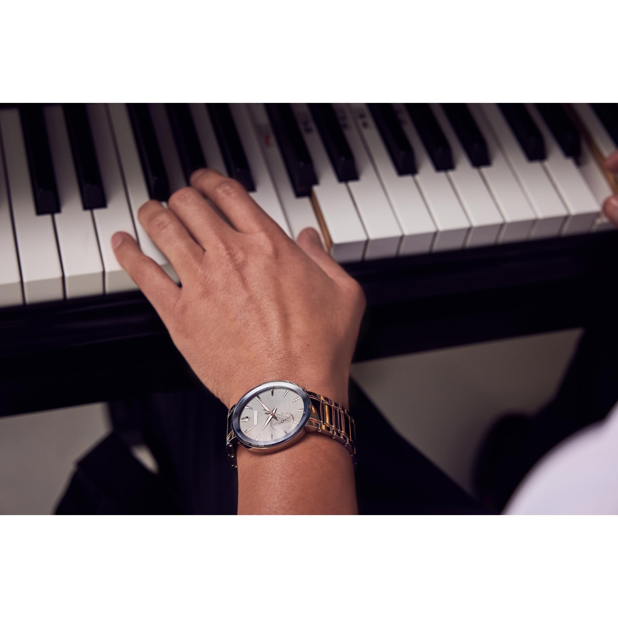 Bulova Latin Grammy Men's Modern Futuro Two Tone Rose Gold Stainless Steel Watch, Textured Grey Dial, 24 Hour Time (Model:98A309) - Image 6